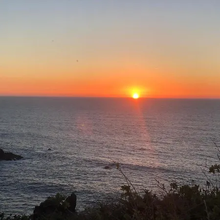 Pinetops Holidays 公寓 *