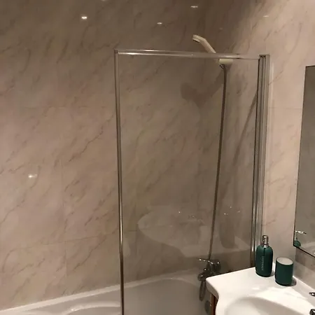 Appartamento Pinetops Holidays *